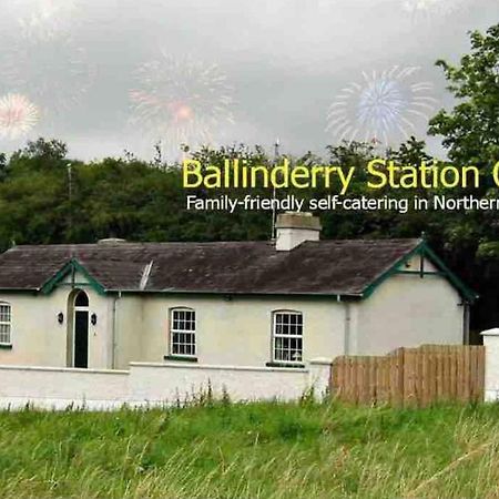 Ballinderry Station Cottage - Luxury Stay. Лисбърн Екстериор снимка