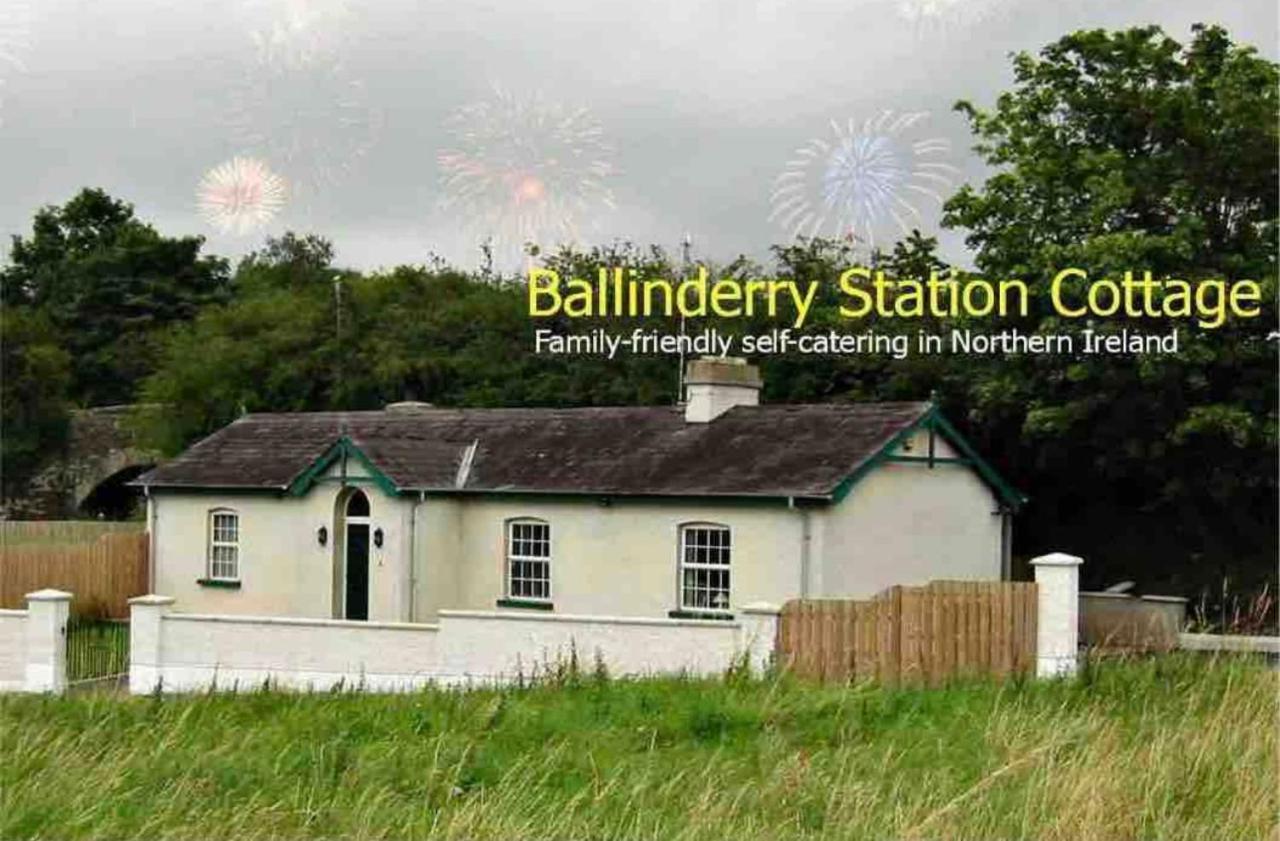 Ballinderry Station Cottage - Luxury Stay. Лисбърн Екстериор снимка