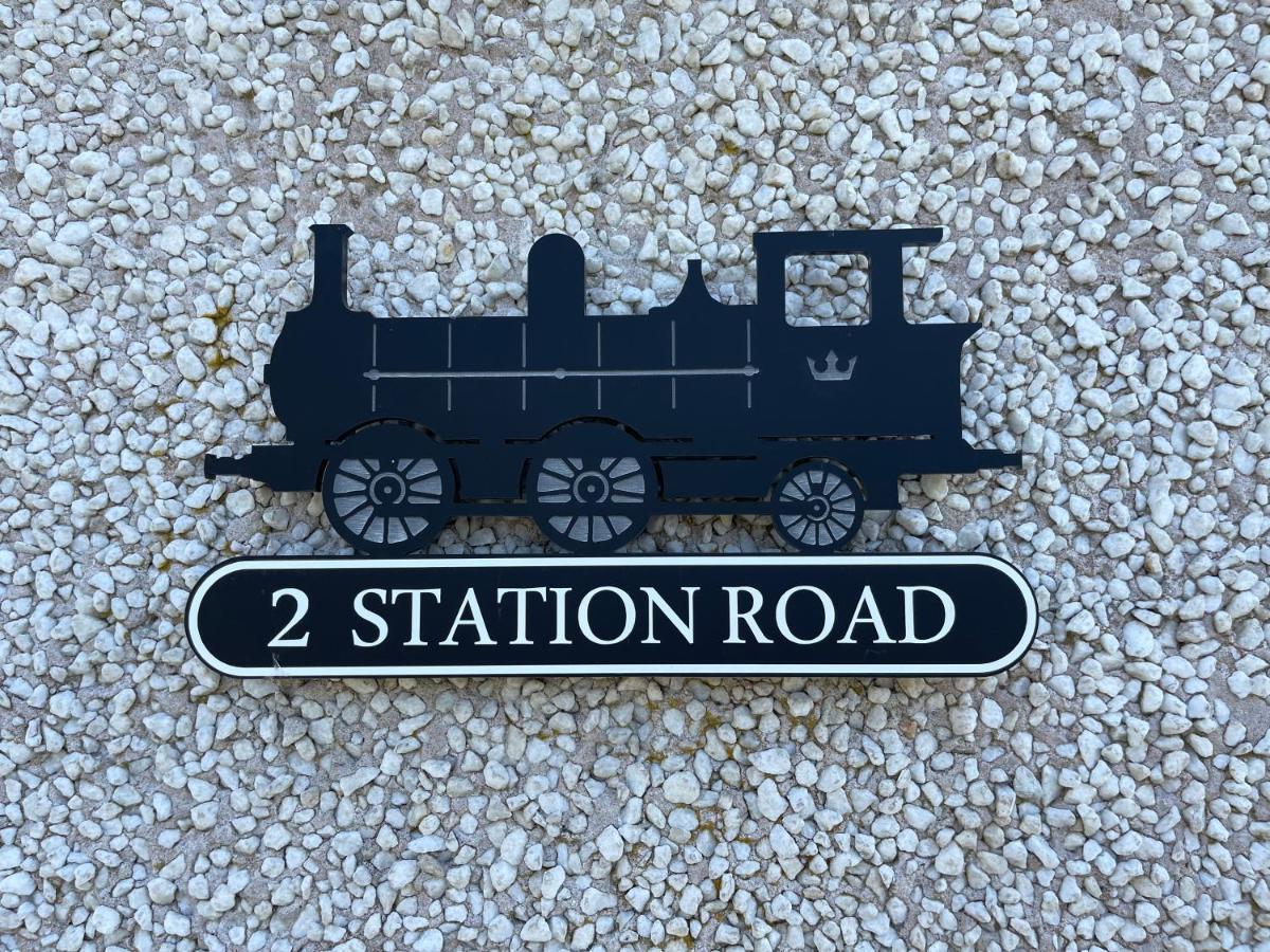 Ballinderry Station Cottage - Luxury Stay. Лисбърн Екстериор снимка