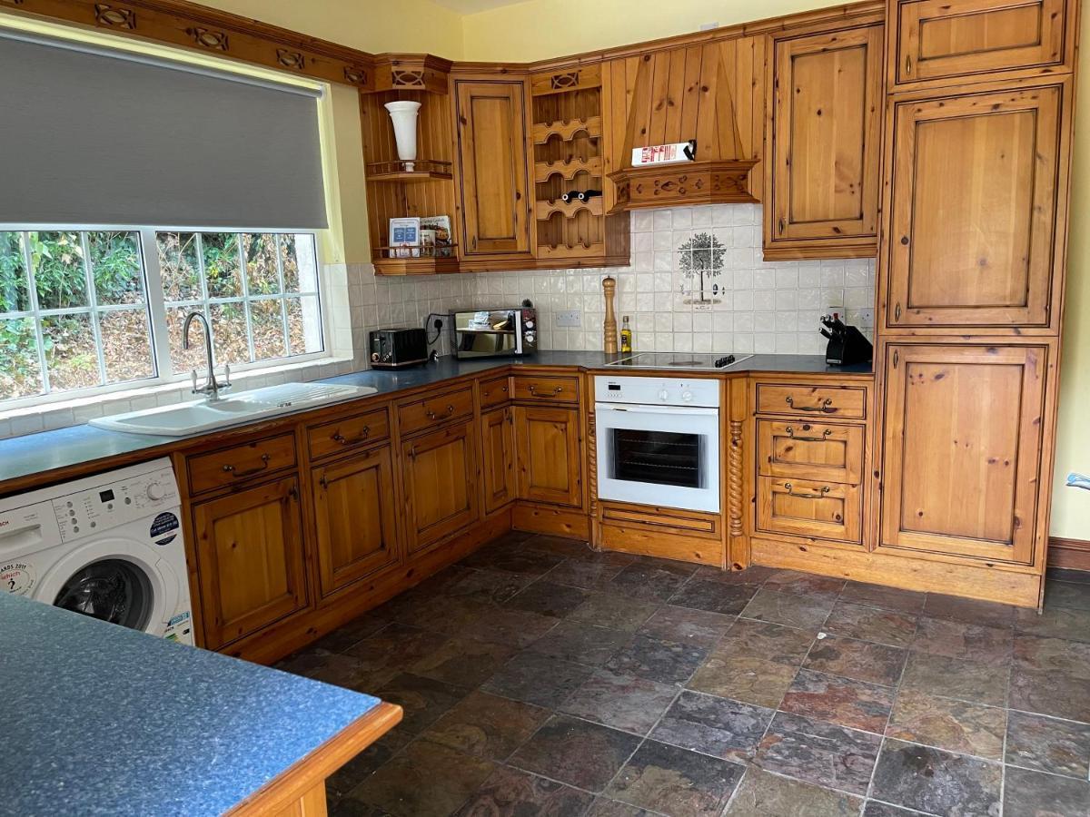 Ballinderry Station Cottage - Luxury Stay. Лисбърн Екстериор снимка